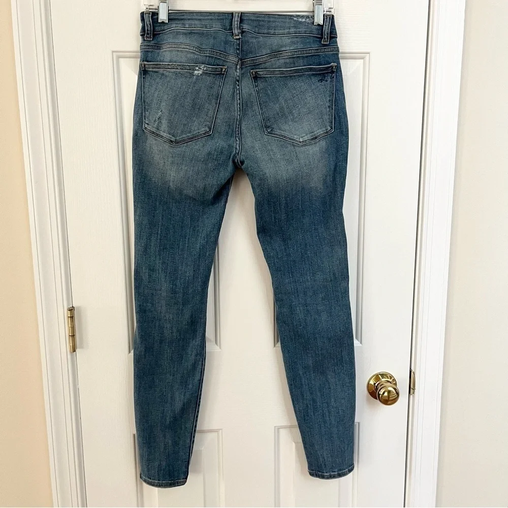 DL1961 Emma Low Rise Instasculpt Jeans. 28